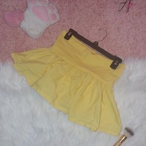 NWOT♡Yellow Waistbanded Mini Skirt